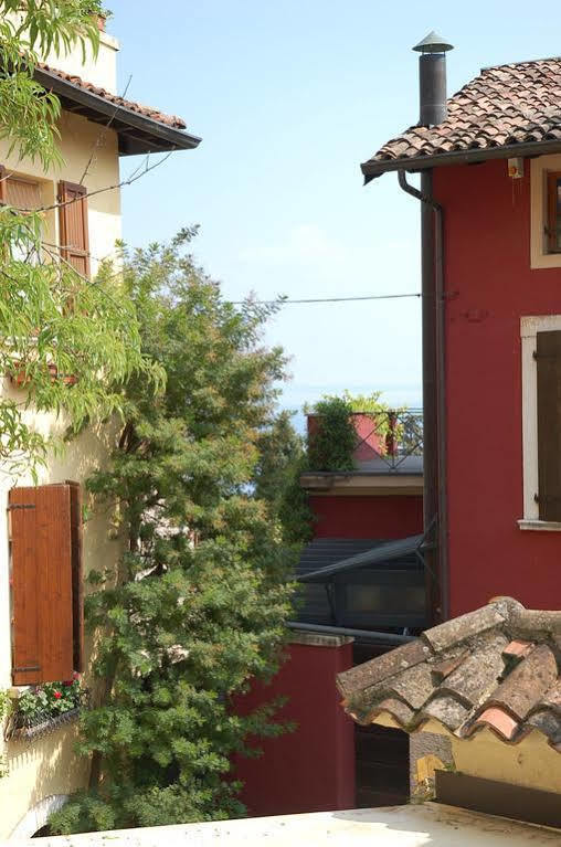 Locanda Agli Angeli Гардоне Ривера Екстериор снимка